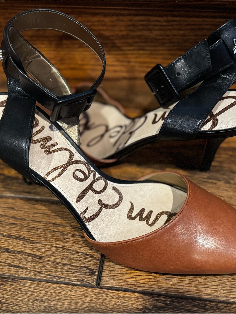 Sam Edelman Pointed Toe Flats in Brown and Black Ankle Strap - Picture 2 of 5